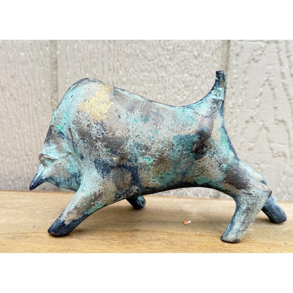VTG Miyazawa Kanae Brutalist Fighting Bull Iron Sculpture Mid Century Japanese